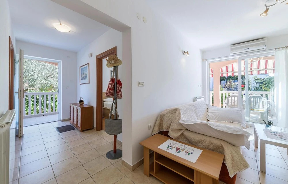 Nice Home in Vodnjan With 1 Bedrooms and Wifi