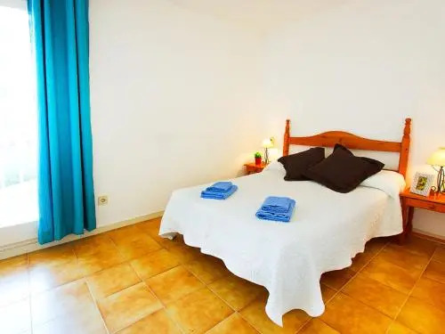 Apartment Platja de Roses-6 by Interhome