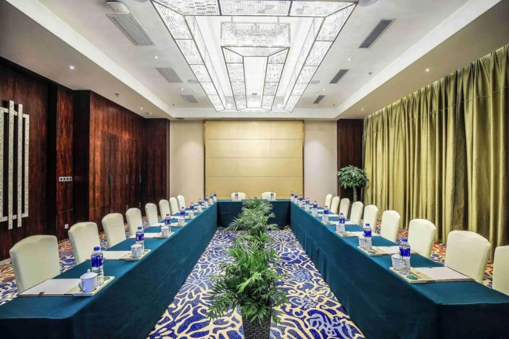Junheng Hotel