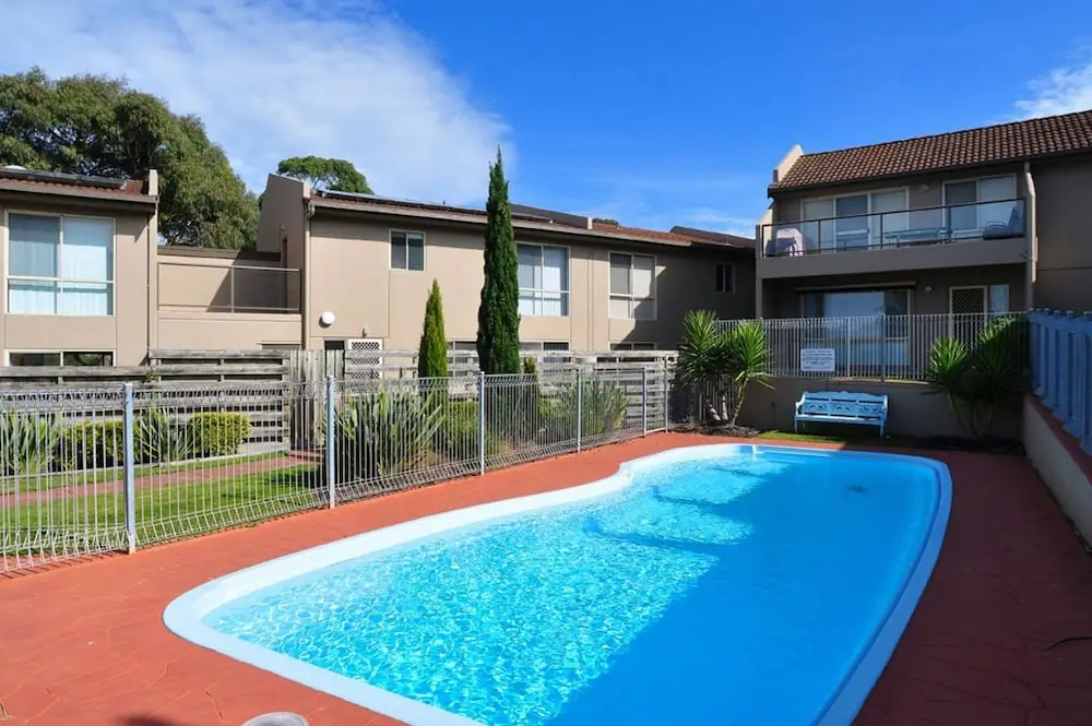 The Esplanade 4 - Free Wifi & Foxtel Included