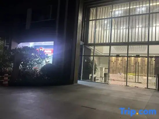 Manshiguang Apartment
