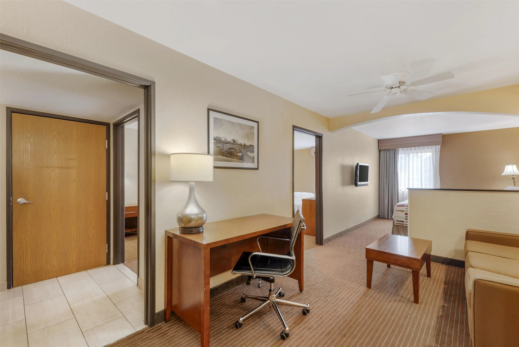 Best Western Alamo Suites