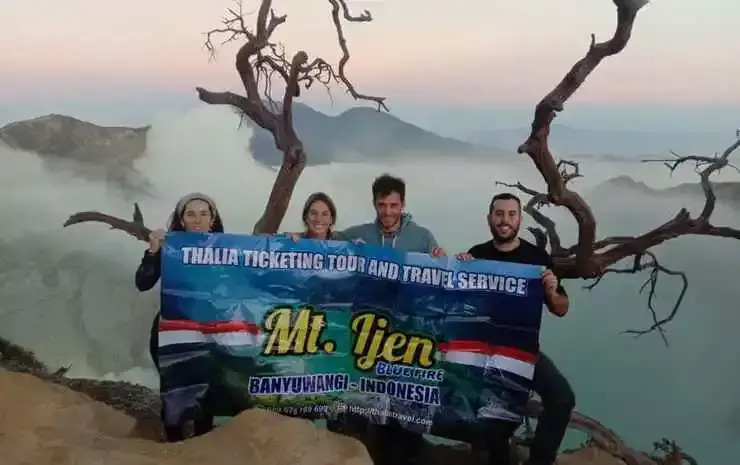 Thalia Homestay & Ijen Bromo Tour