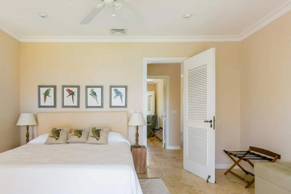 Ocean Font Villa With Direct Access to Beautiful Caribbean sea