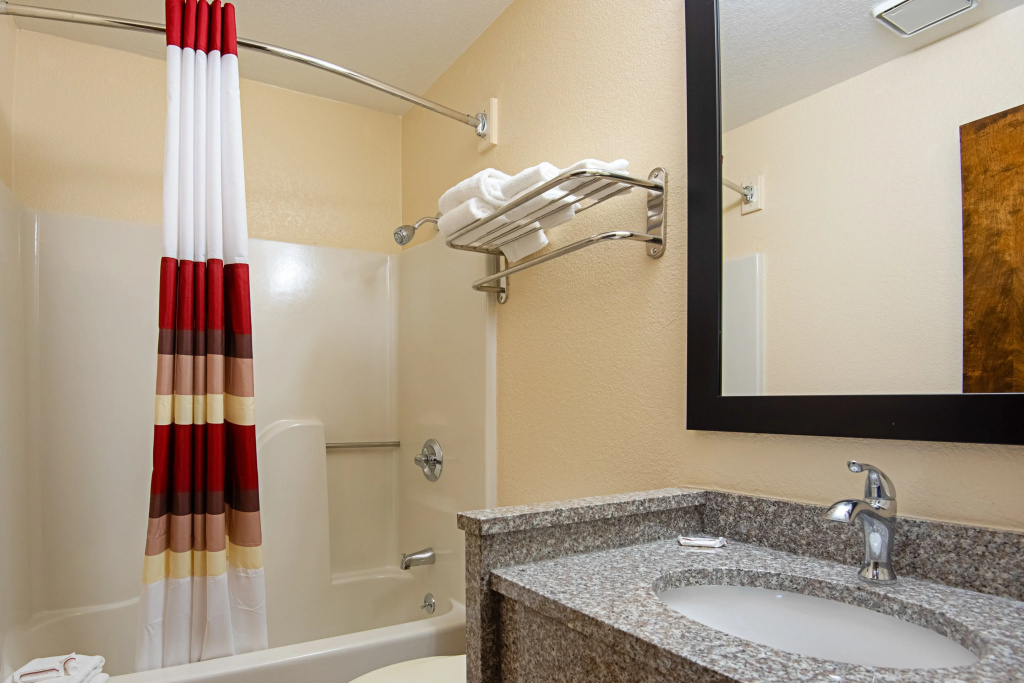 Red Roof Inn Cameron