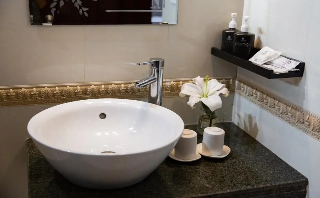 Hanoi Plaza Suite Hotel & Spa