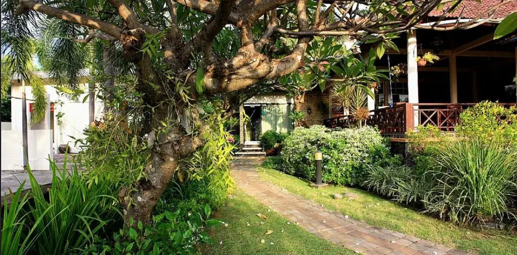 BlueHill Dive Resort Tulamben