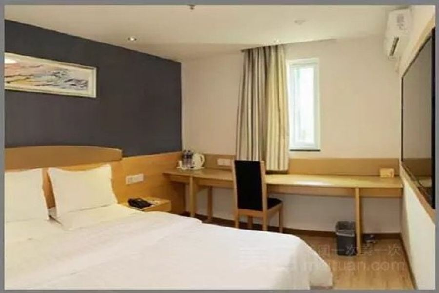 7 Days Inn (Chengdu Jinhuawanda Jiuyanqiao Branch)