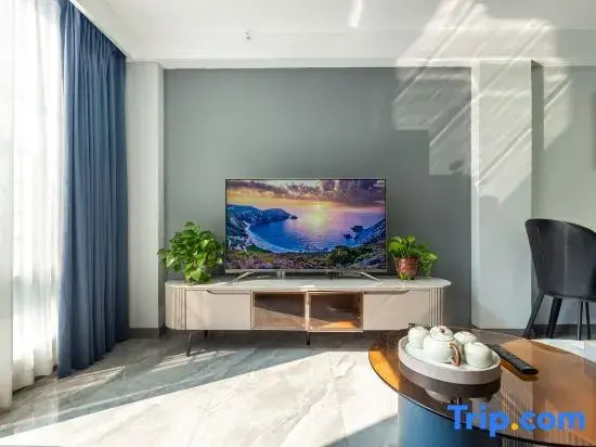 Unimore·Crafted Homestay (Chongqing North Railway Station Zhengjiayuanzi Subway Station)