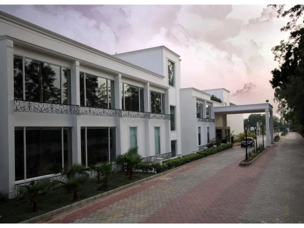 FAIRLEY's HOTEL&RESORTS
