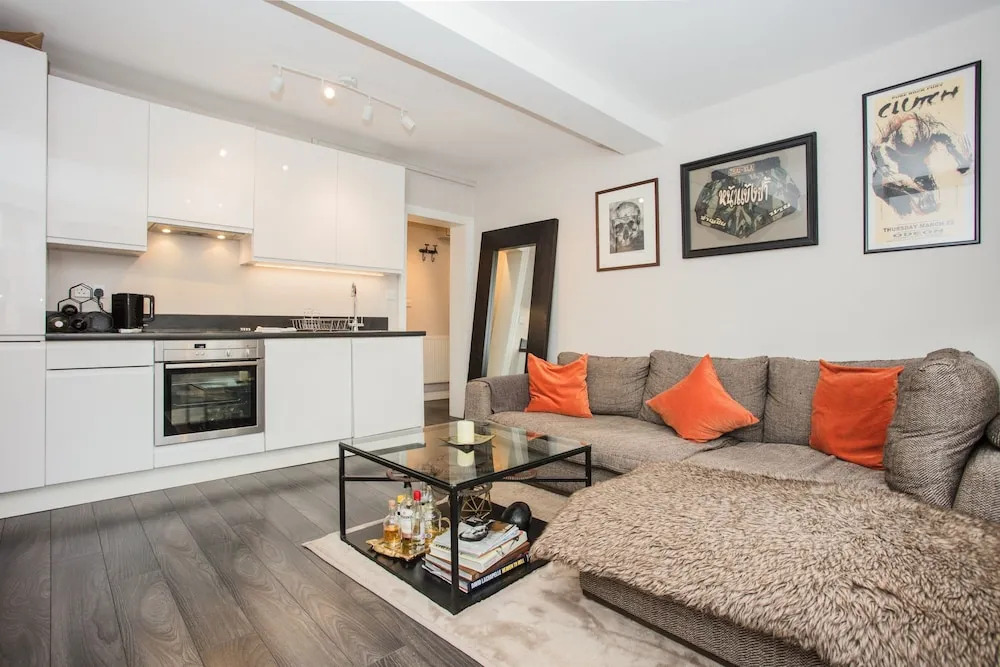 Apartment in West London