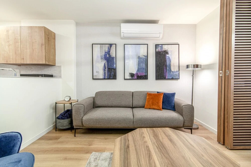 Elegant Flat Close to Malls in Sariyer