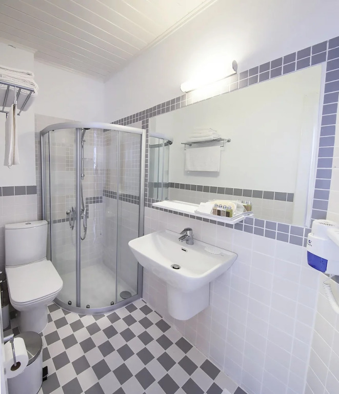 Quarante Hotel