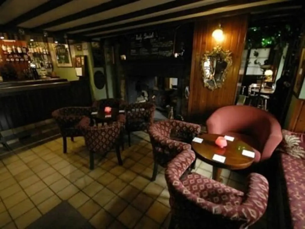Losset Inn
