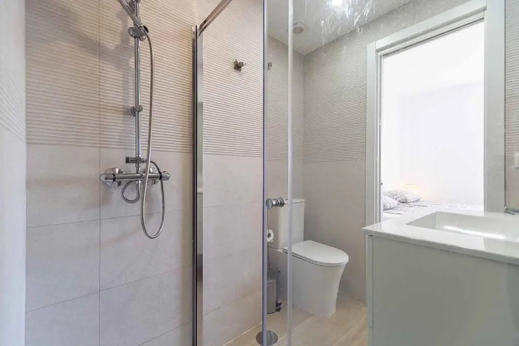 72-Modern Apartment in the Heart of Fuengirola!