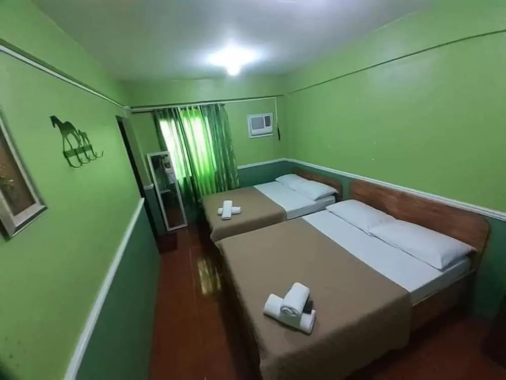 Maritonies Place Coron