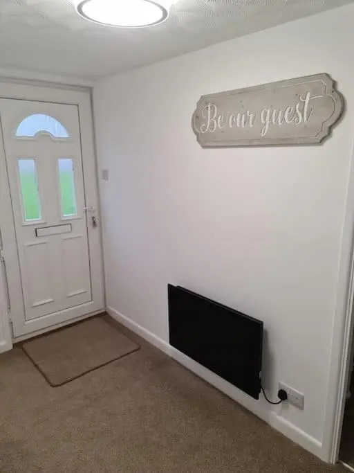 Hunny House - near Searles with lovely sea views