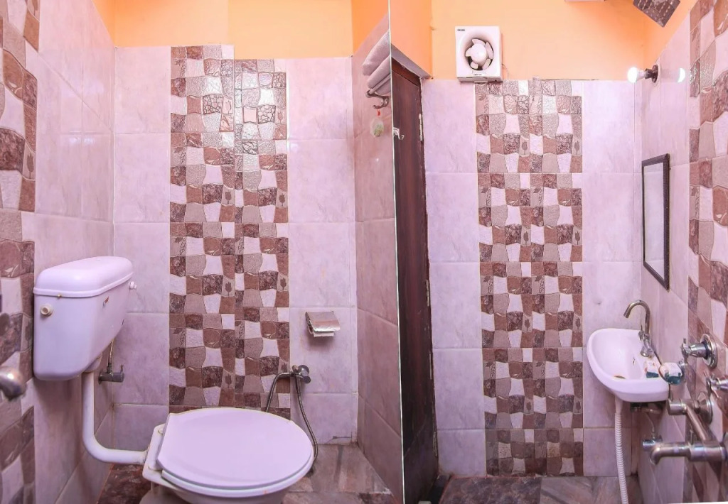 FabHotel Gazal Residency