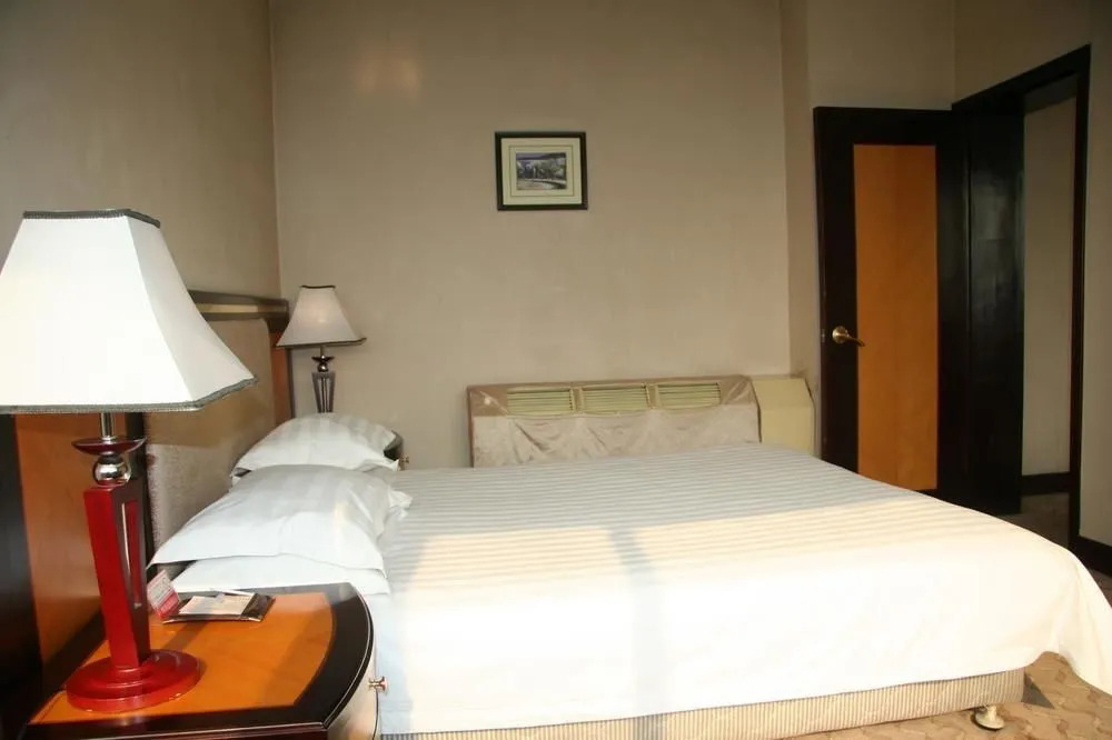 Zhengzhou Hualian Guangzhou Hotel