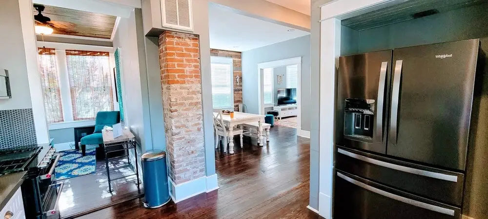 Seaglass 4 Bedroom Home by Redawning