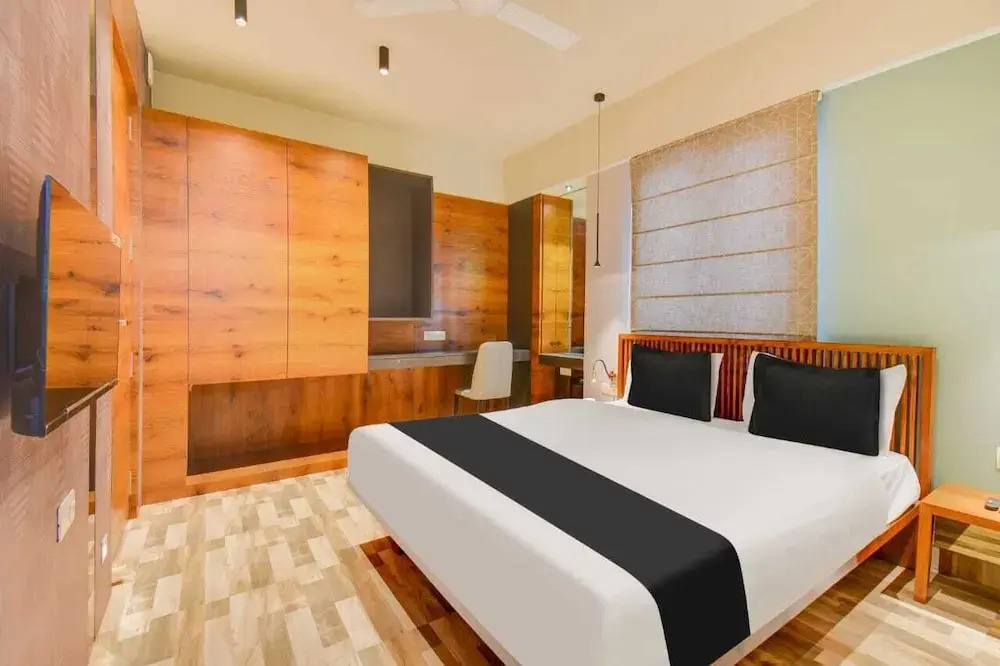 Abssolute Homtel - Rooms and Suites
