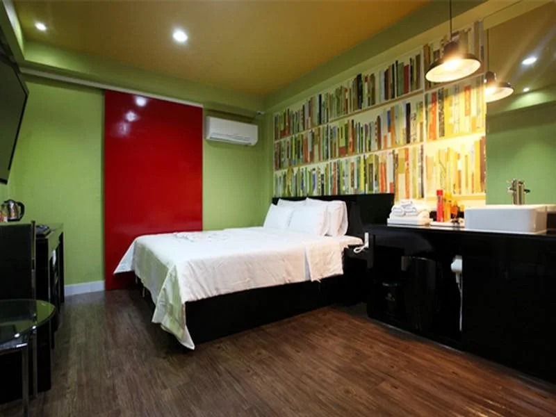 Hotel K