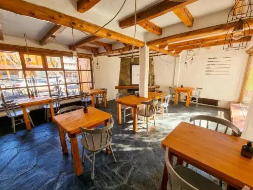 Hosteria Las Lucarnas