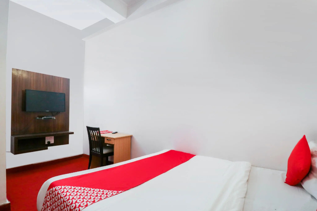 OYO Flagship 71036 Hotel Monarch Paradise
