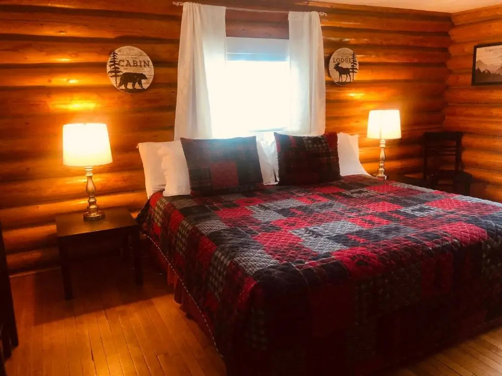 The Sportsmans Lodge