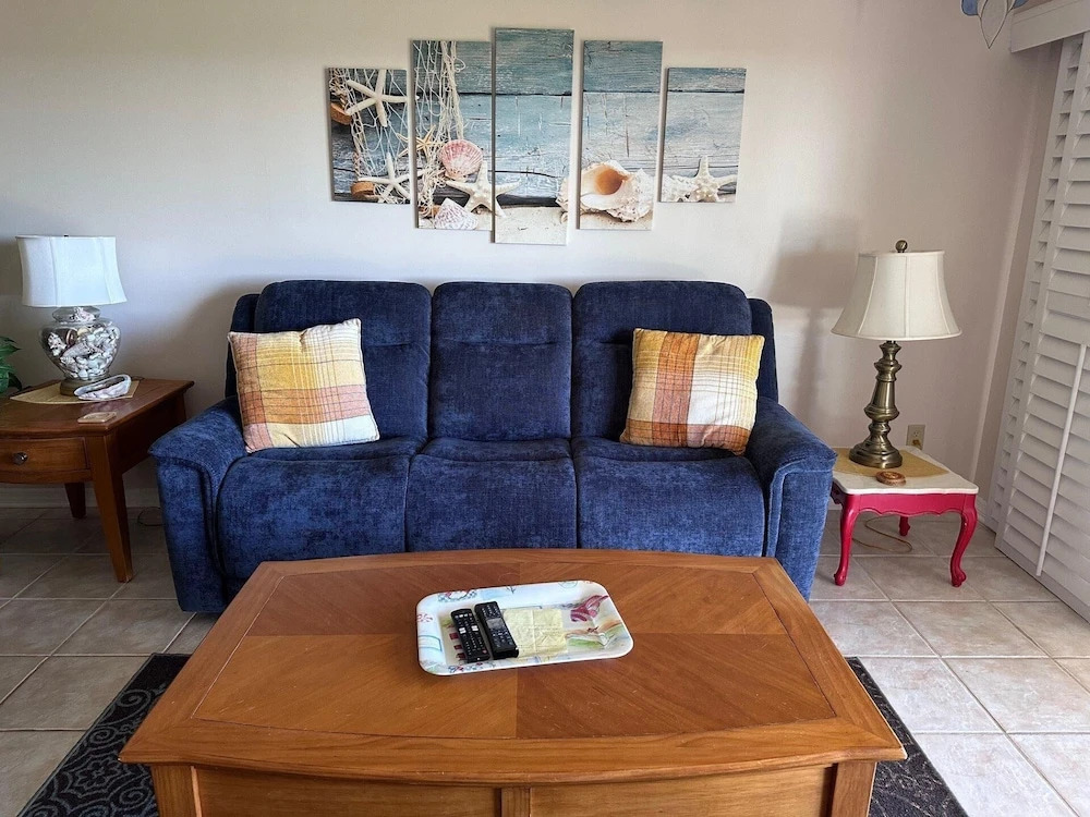 SEA Haven 221 [3/2] Free Activities! & Oceanfront Wifi Pool
