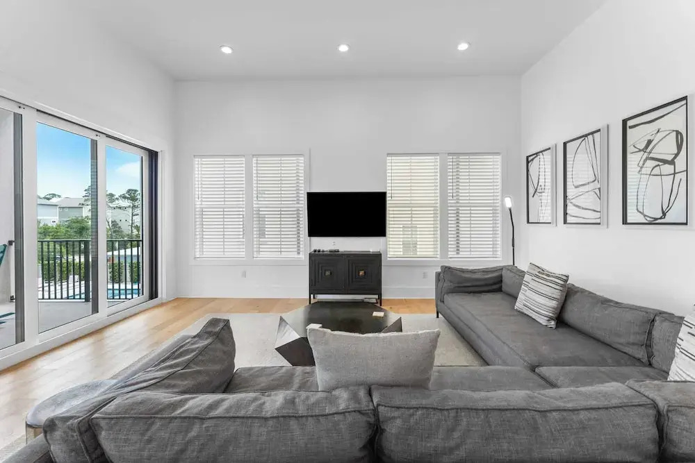 Walk to Beach + Pool, Hot Tub & Game Room 30A Ohana Grande by Avantstay