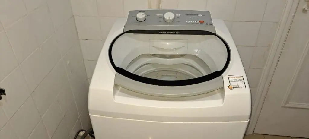 Amplo e excelente Apartamento Cod.1001