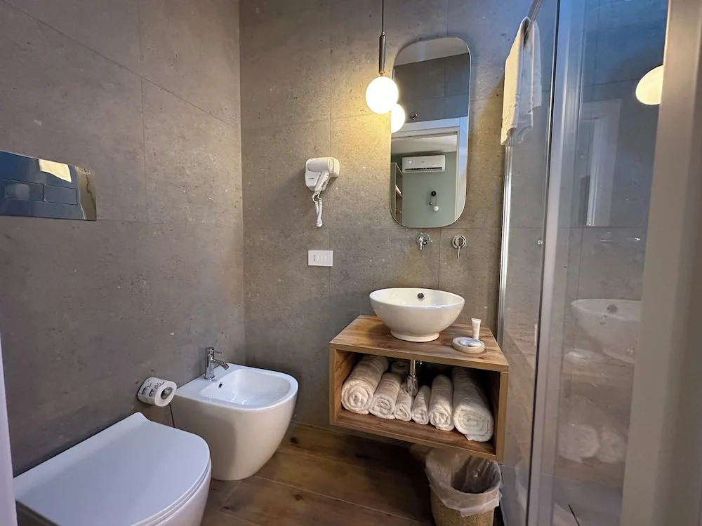 Krysos Luxury Rooms