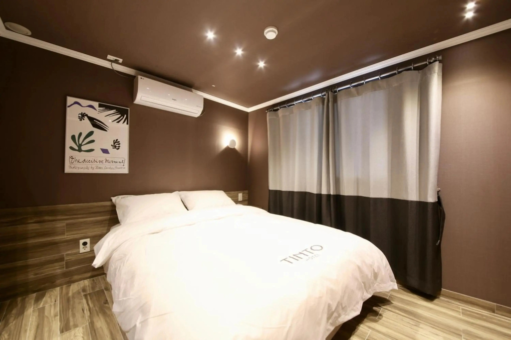 Louis Hotel Busan Beomildong