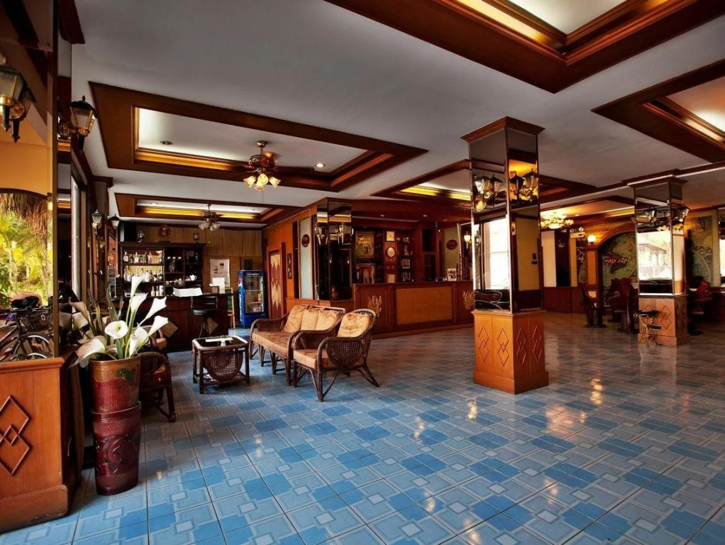 Thai Orange House