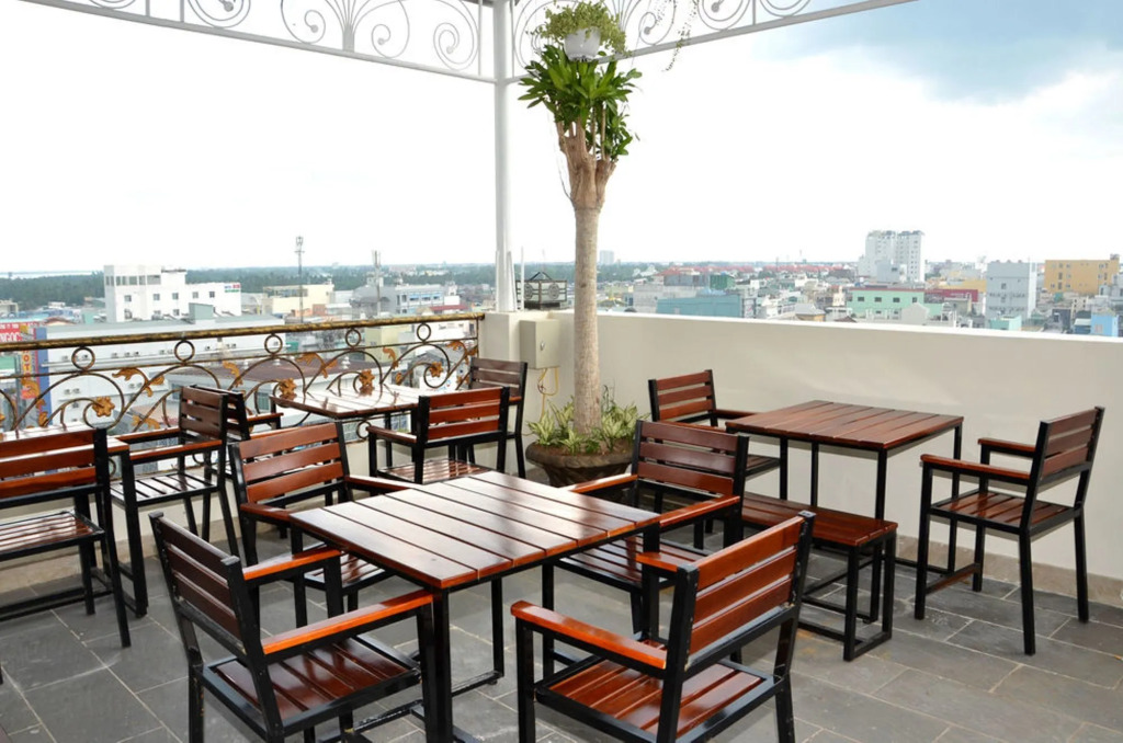 Madella Hotel