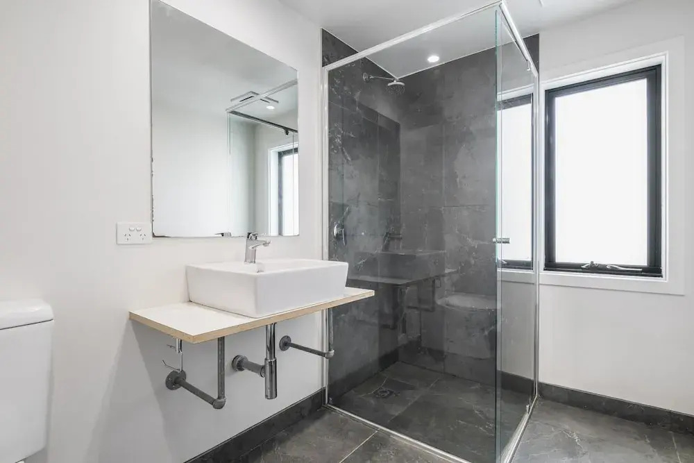 Northcote 3-bed Townhouse Near Cafes & Shops