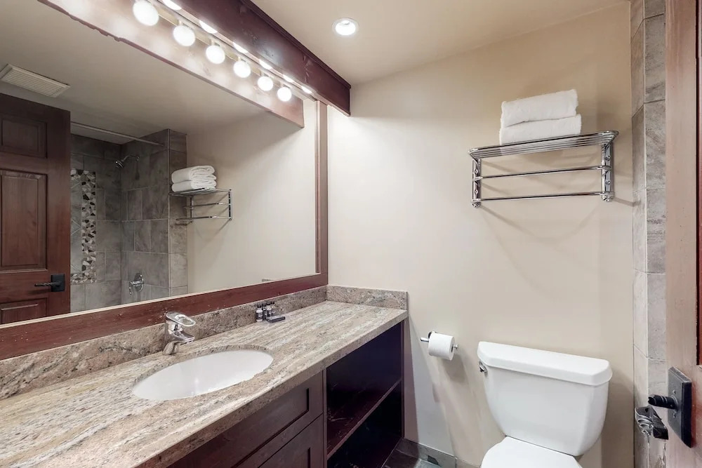 Greystone Lodge by Acer Vacations