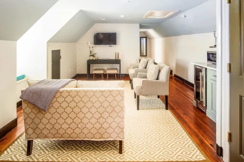 154 D Spring Street - 2 BR / 1 BA Holiday home 2