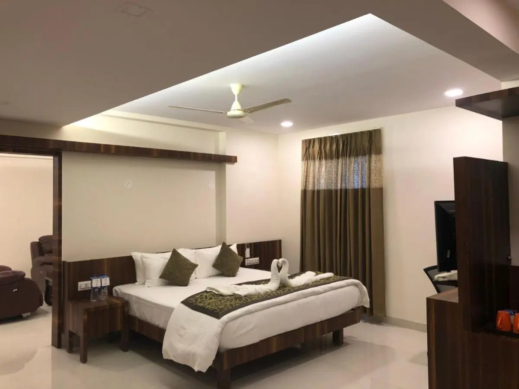 Kyriad Hotel Vijayapura
