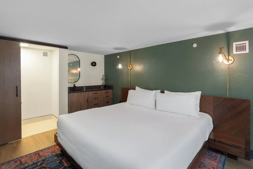 The Rathbone Hotel