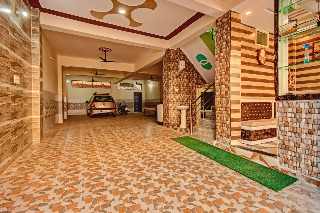 OYO 78851 Hotel Ayansh Residency