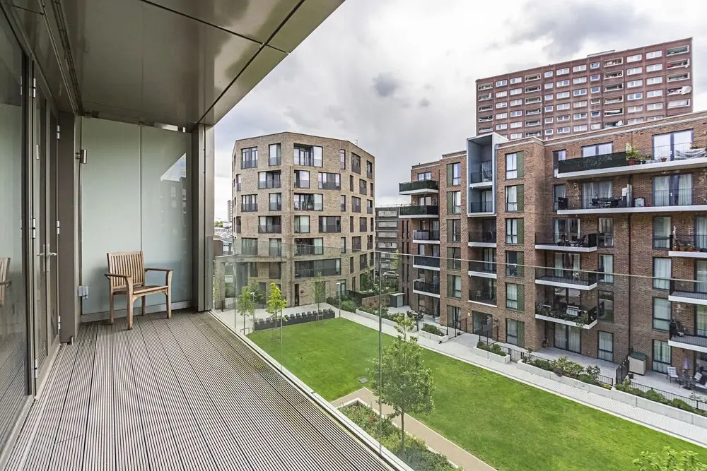 Stunning Brand New Westminster Apartment