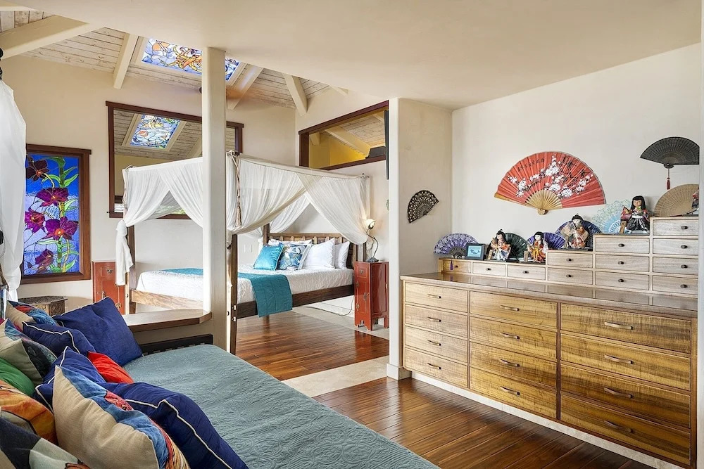 Mermaid Cove 4 Bedroom Home