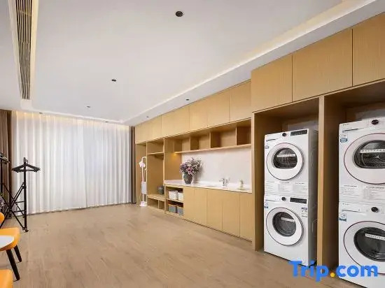 Vienna International Hotel Qingyang AukaiHuafu