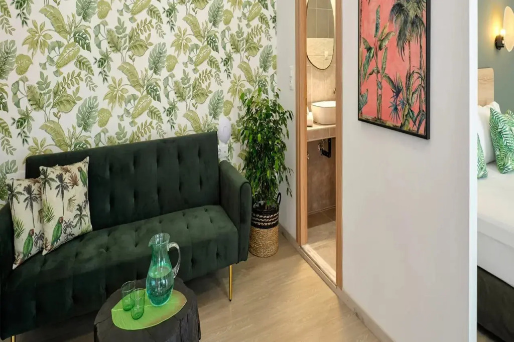 The Tree Suites