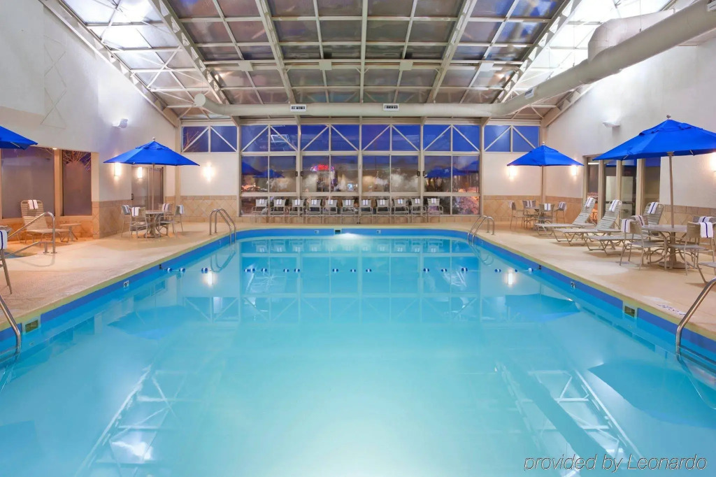 Holiday Inn Youngstown-South - Boardman by IHG