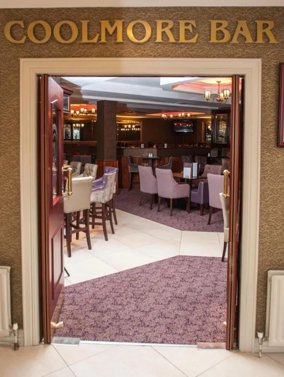 Allingham Arms Hotel