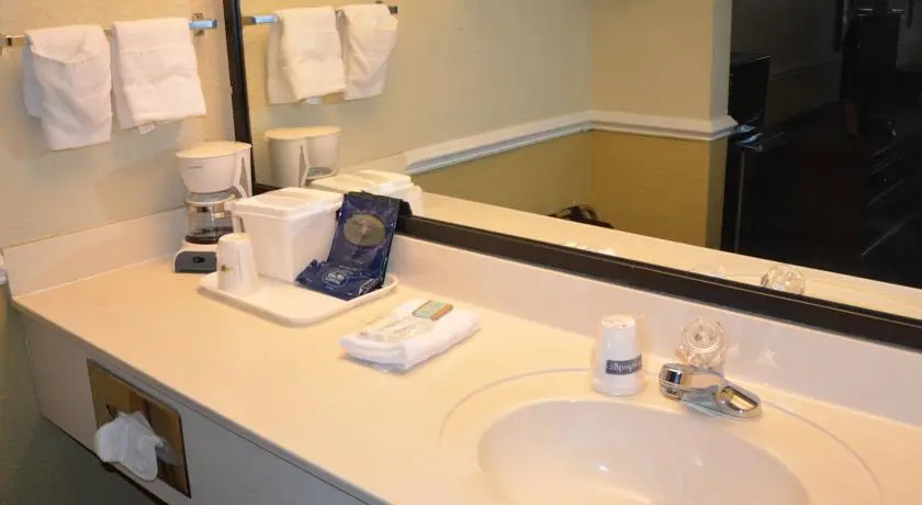 Magnuson Inn and Suites Gulf Shores