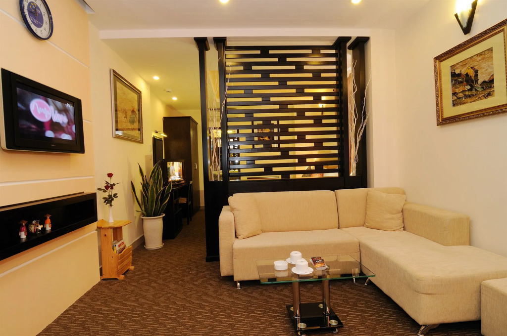 A25 Premium Hotel - 29 Bùi Thị Xuân
